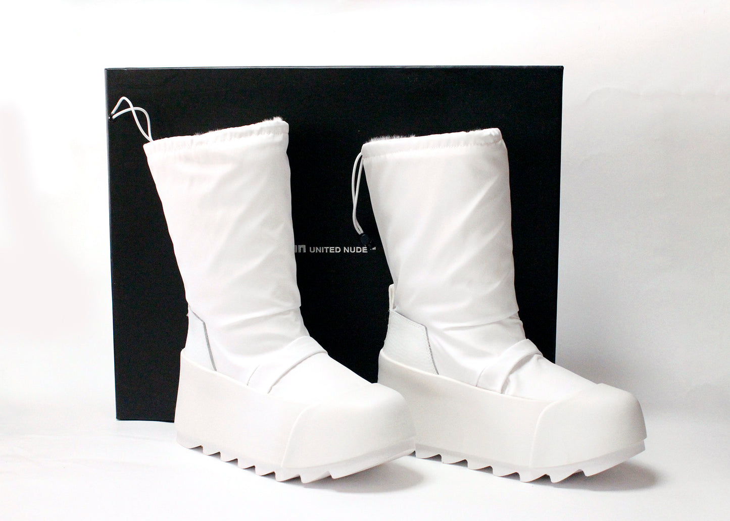 United Nude Polar Cover Boots in White, Size 37/US 7