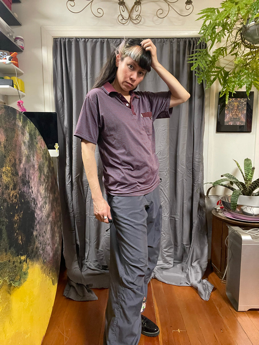 Baoshu Shijia Gray & Maroon Retro Polo Shirt, size M/L