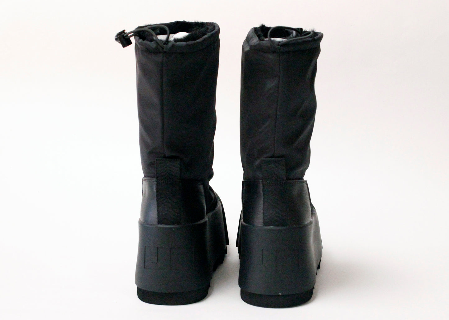 United Nude Polar Cover Boots in Black, Size 36/US 6