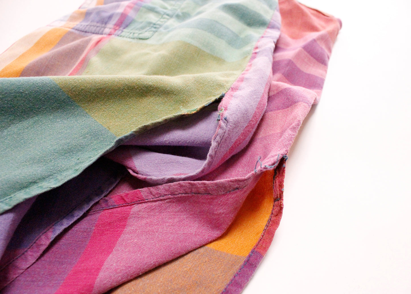 Vintage ‘90s Cotton Pastel Sleeveless Collared Button Up Shirt by Styles To Go