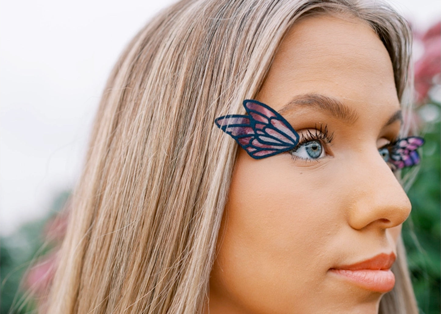 Fairy Eye Accent False Eyelashes in Purple