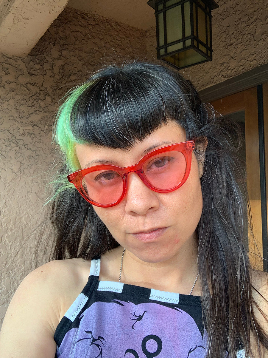 Hotsy Totsy Sunglasses in Crystal Red