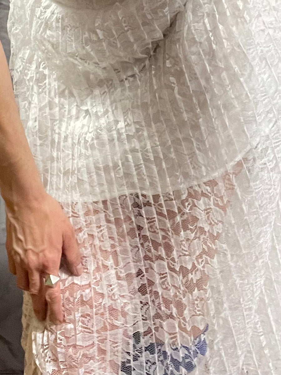 POL White Lace Pleated Skirt