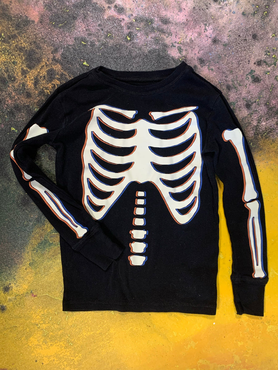 Gap Kids Organic Cotton Glow in the Dark 3D Skeleton Tee
