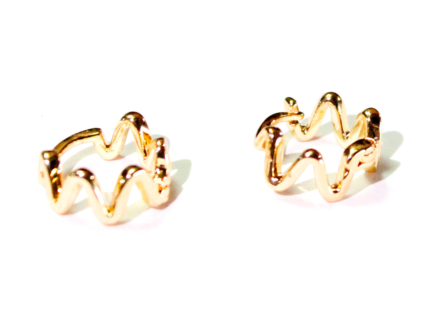 Flo Hoop Earrings