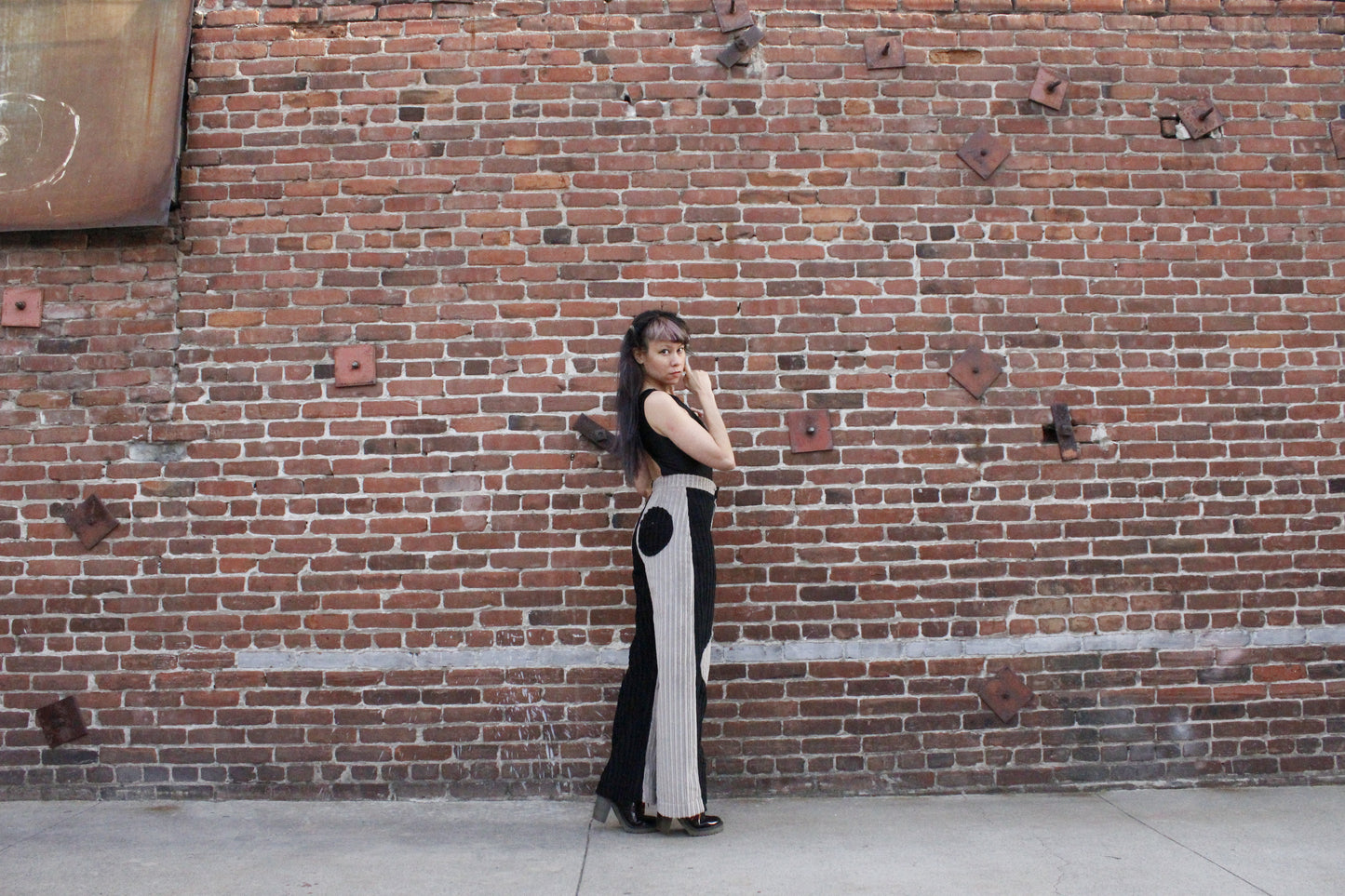 Holis Corduroy Trousers in Eclipse