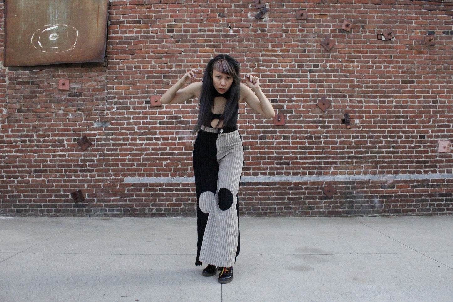 Holis Corduroy Trousers in Eclipse