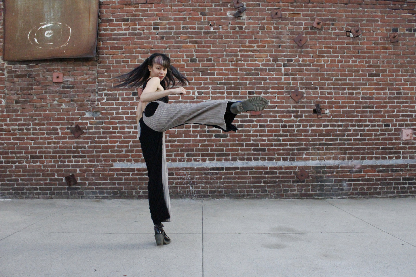 Holis Corduroy Trousers in Eclipse