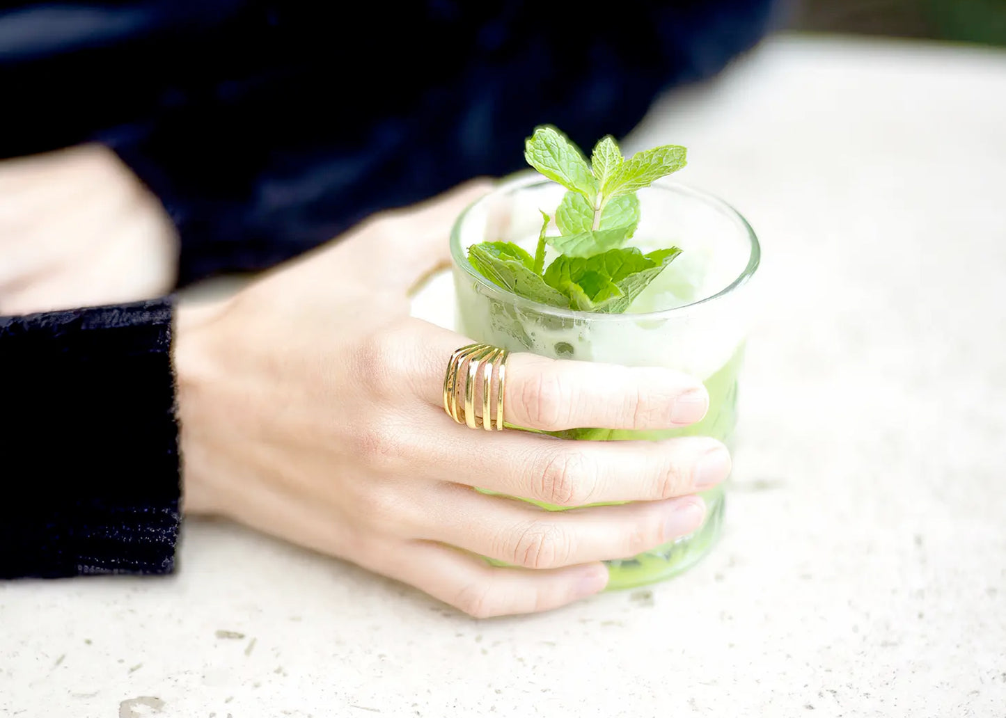 Piano Bar Ring