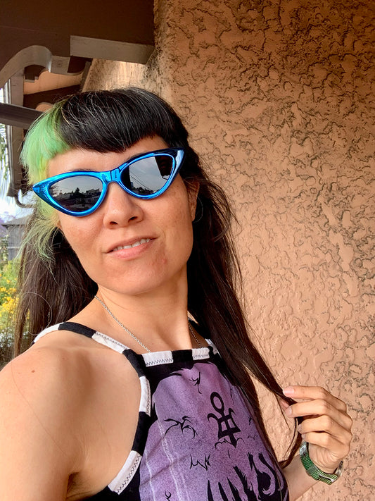 Gee Whiz Sunglasses in Metallic Blue
