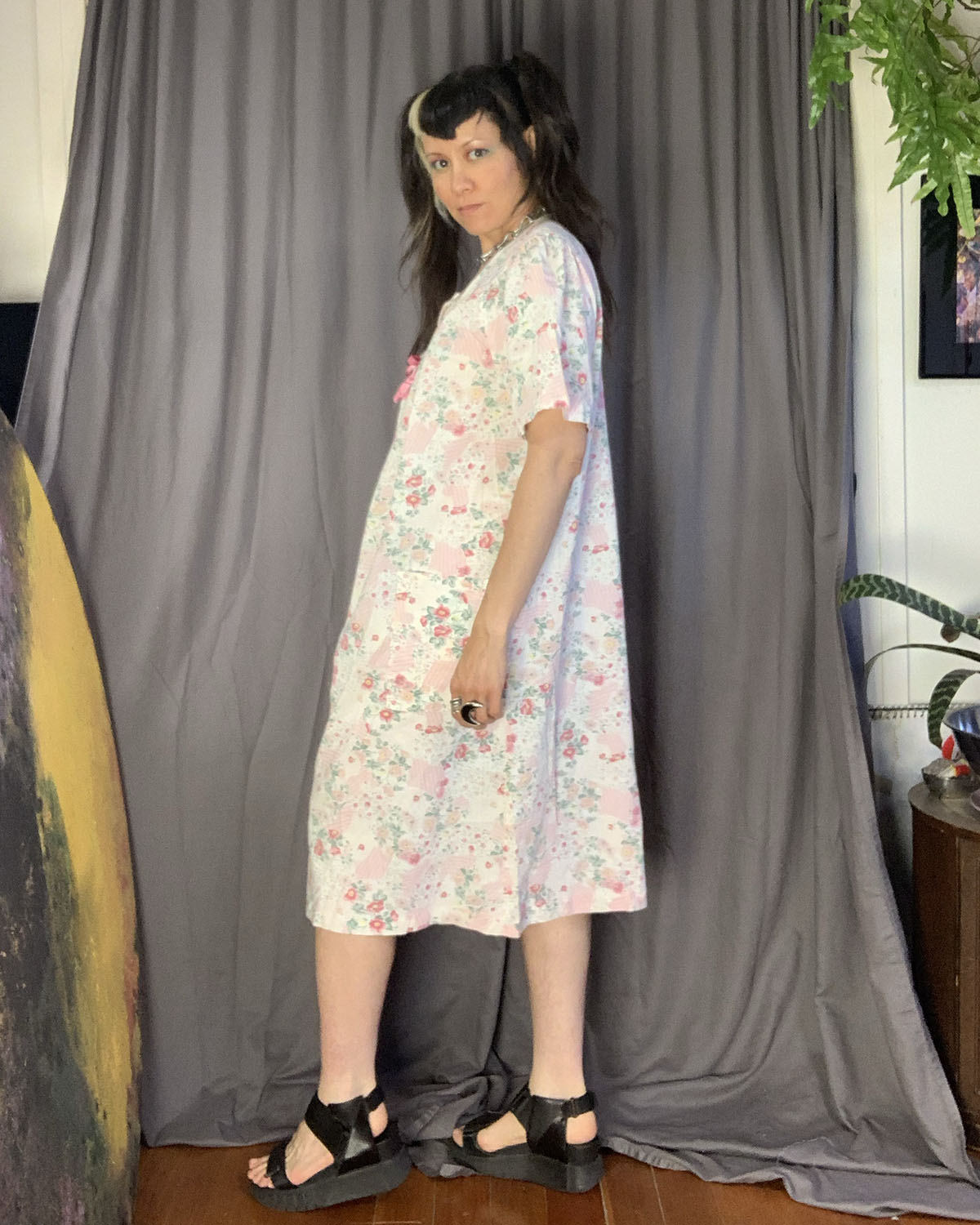 Vandemere Vintage ‘80s Pink Floral Housecoat