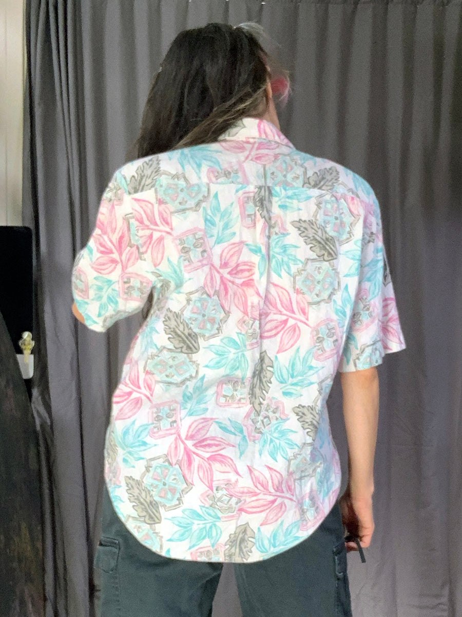 Cherokee Vintage ‘80s Cotton Hawaiian Blouse