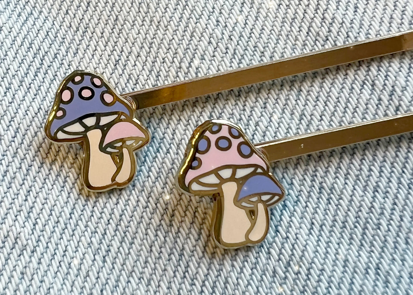 Mushroom Bobby Pin Set in Pastel
